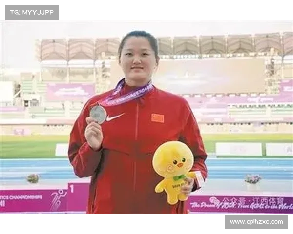 吉莉田径亚锦赛：女子链球72.98米创历史，摘金高峰