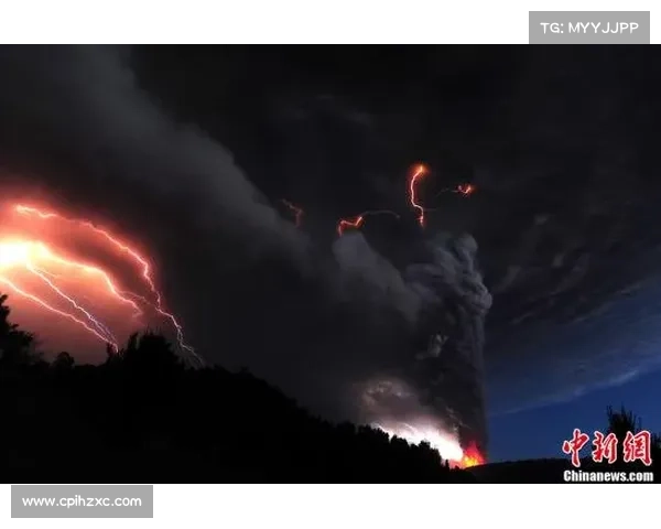 智利科布雷洛亚队因火山灰危机迁移主场比赛 300公里外应对空气污染