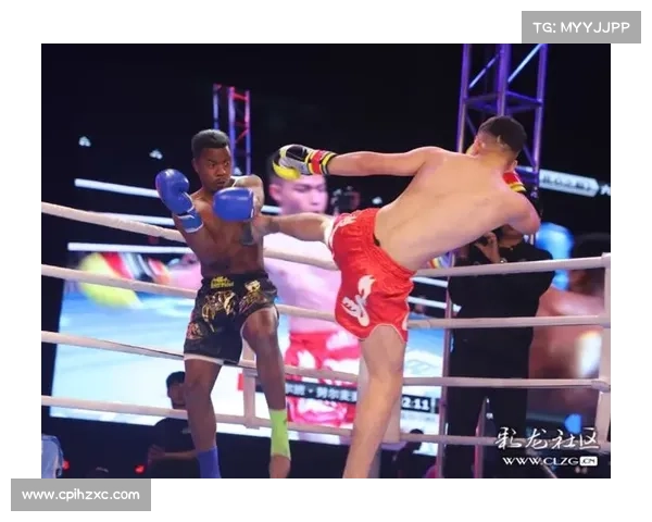 新疆莎车昆仑之巅自由搏击六国争霸赛开幕 阿力木阿布力米提领衔主场作战